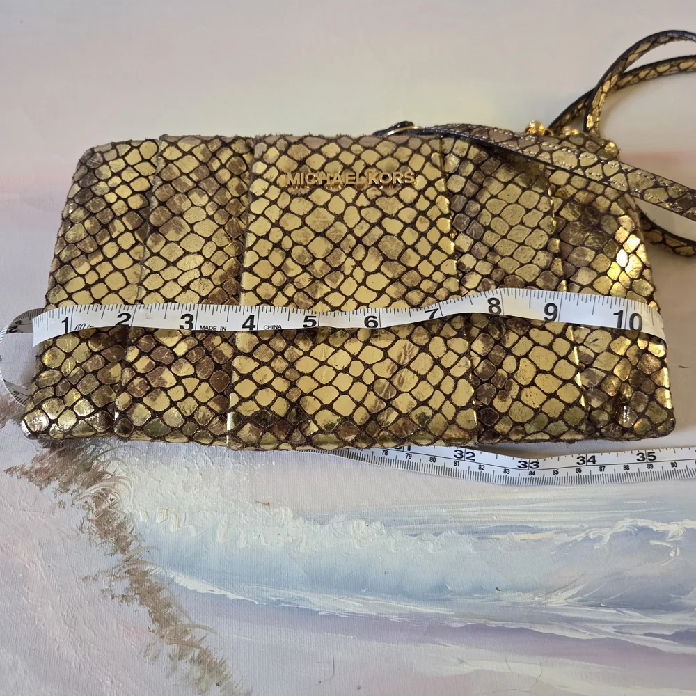 Michael Kors Metallic Snakeskin-Effect Gold Dark Undertone - Picture 7 of 16